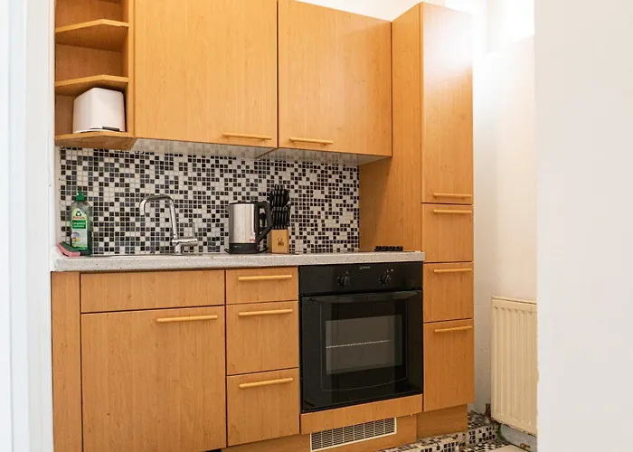 Stunning 1br - Ideal For 3 People, Prime Location Vídeň