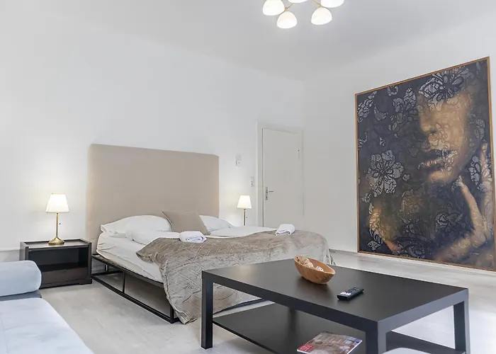 Stunning 1br - Ideal For 3 People, Prime Location Vídeň